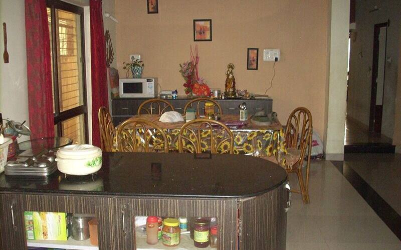 Hotel Home Away From Home, Indore 2
